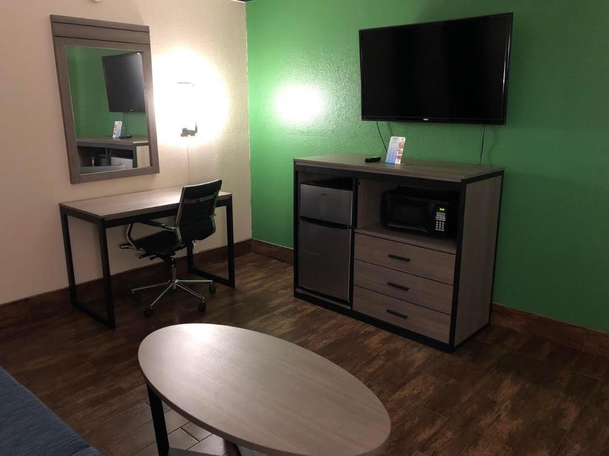 Travelers Inn And Suites Wharton Kültér fotó